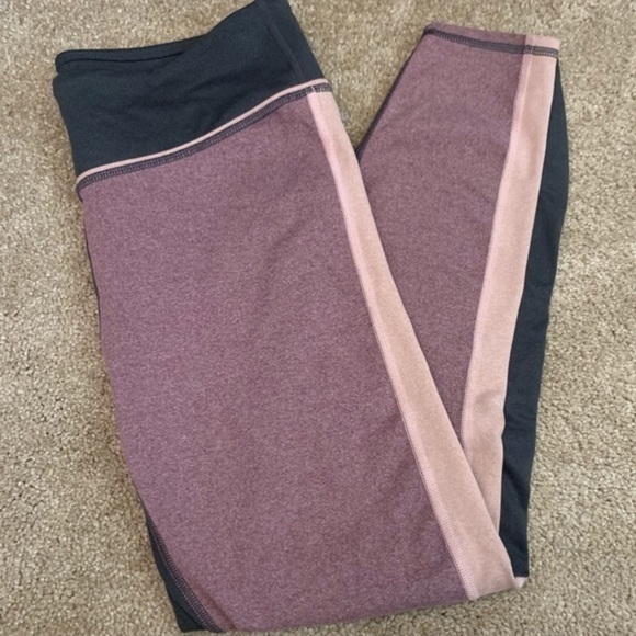 Fabletic Leggings - Picture 1 of 4
